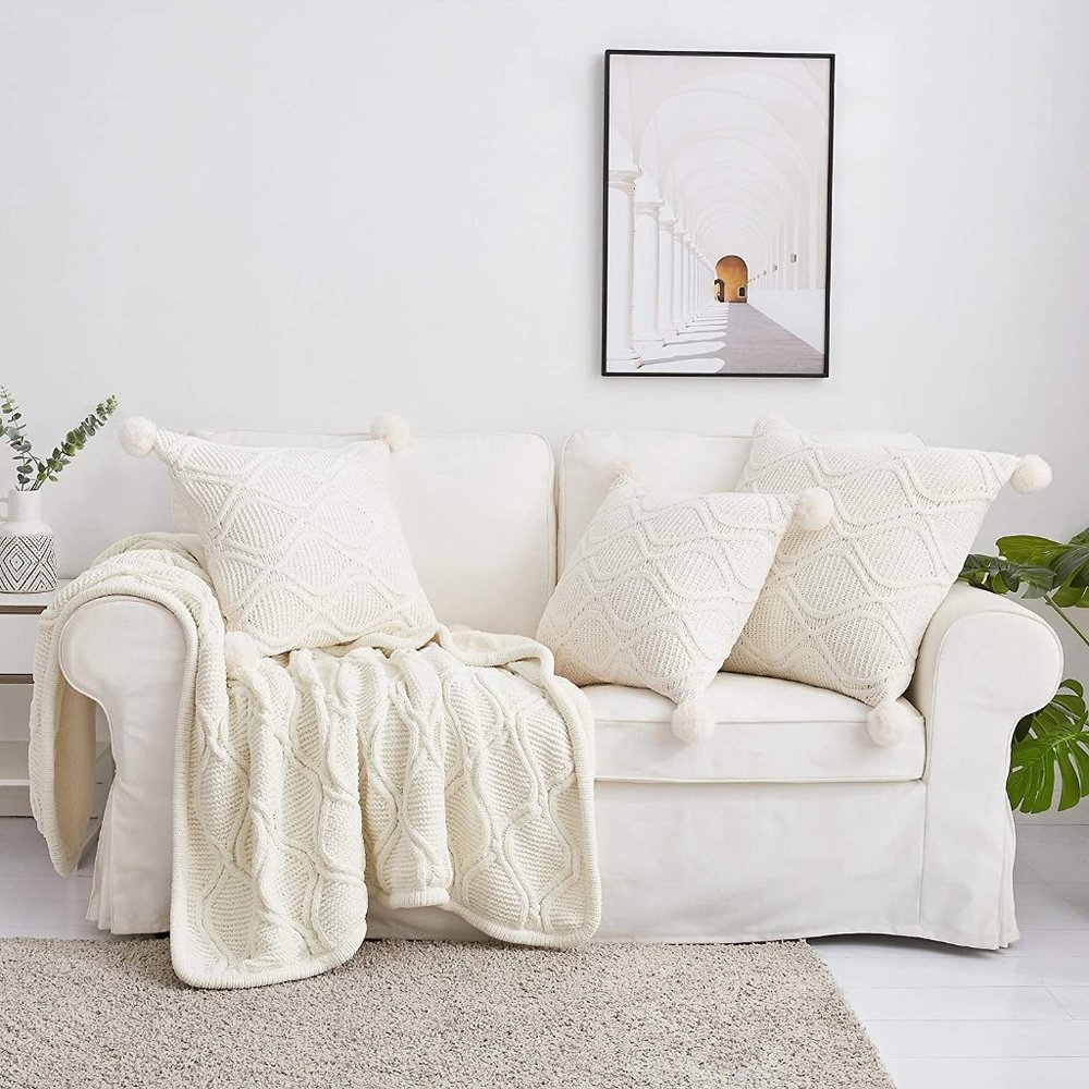 Oversized Cable Knit Sherpa Chenille Blanket White - Picture 3 of 9